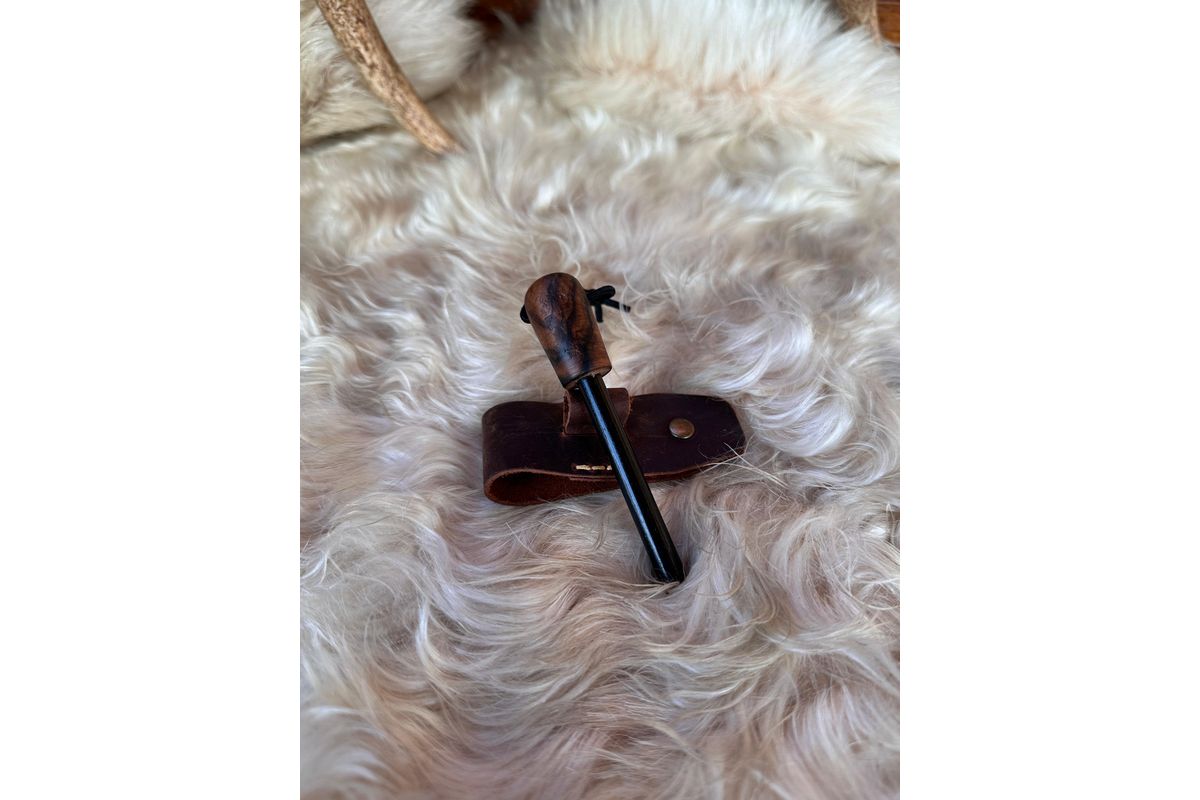 enkidu Wood-Handled Magnesium Fire Starter (Sheath not included)