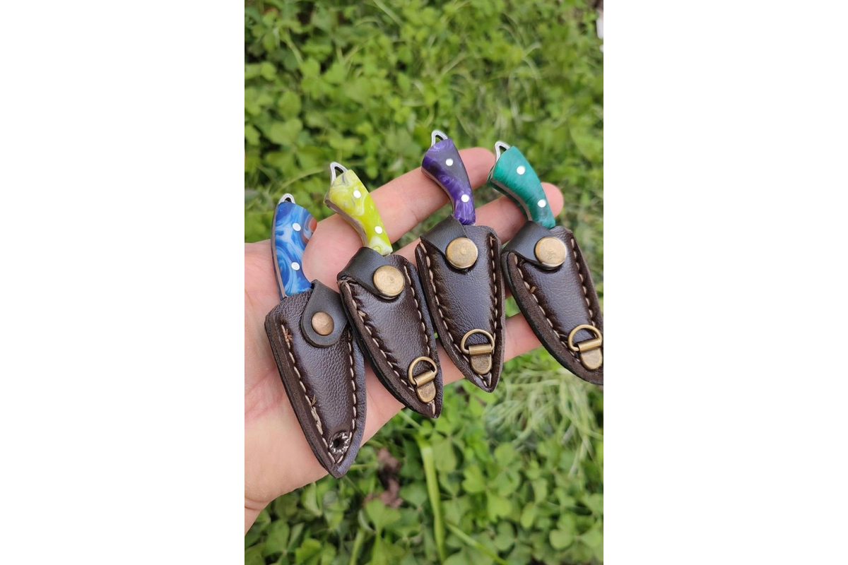 enkidu Leather Keychain Knife (epoxy handle, leather sheath)